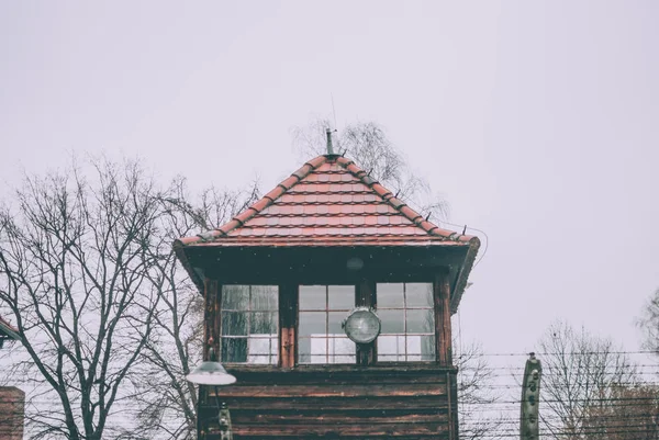 Oswiecim Polônia Fevereiro 2018 Torre Vigia Campo Concentração Auschwitz Arame — Fotografia de Stock