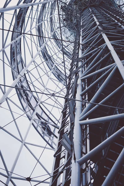 バトゥミ グルジア 2018 中アルファベット タワー 長い視点 青いトーン — ストック写真