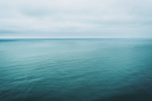 Deep blue color of Atlantic Ocean. Iceland — Stock Photo, Image