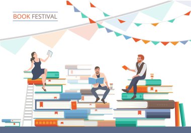 Kitap Festivali Afiş yığınlar kitap ve insanların karakter ile. Edebiyat olay, kitapçı reklam şablonu. Vektör düz çizim.