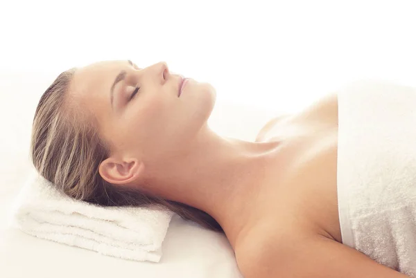 Gezonde Mooie Vrouw Spa Recreatie Energie Gezondheid Massage Genezing Concept — Stockfoto