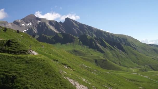 高山山峰陆地上的背景 少女峰 伯尔尼高地 阿尔卑斯山 旅行和冒险远足的概念 — 图库视频影像