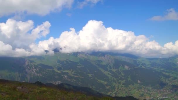 アルプス山脈の Landskape の背景 ユングフラウ ベルナー ハイランド アルプス ハイキング概念冒険 — ストック動画