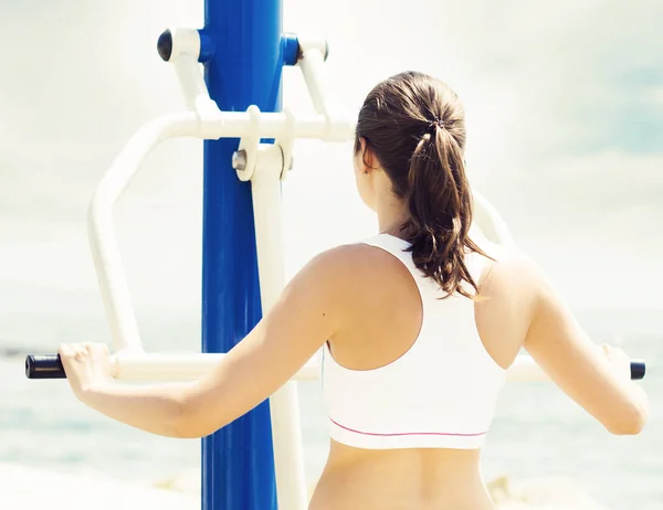 Deportiva Hermosa Chica Haciendo Deportes Aire Libre Gimnasio Fitness Concepto —  Fotos de Stock