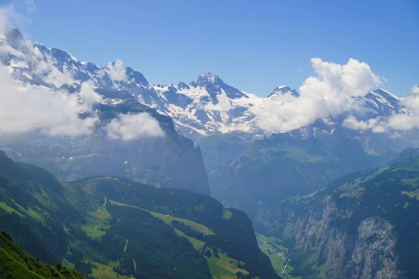 Alpské Vrcholy Krajinné Pozadí Lauterbrunnen Jungfrau Bernese Highland Alpy Turistika — Stock fotografie