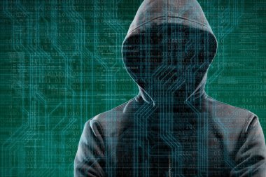 Maske ve kapüşonlu ikili arka plan üzerinde bilgisayar korsanı. Gizlenmiş karanlık yüzü. Veri hırsız, internet dolandırıcılık, darknet ve siber güvenlik kavramı.