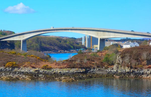 Skye Bridge Juntando Continente Escocês Para Ilha Skye Nas Terras — Fotografia de Stock