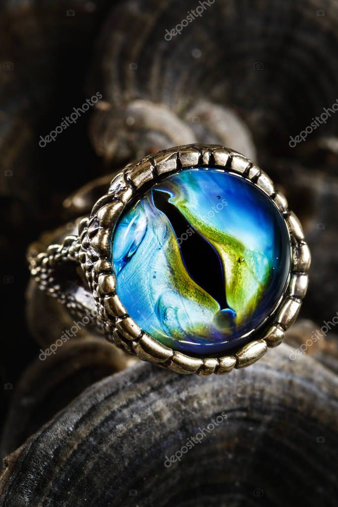 Anillo ojo de dragon sale