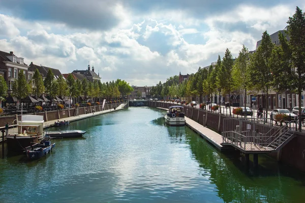 Zentralkanal in Breda, Niederlande — Stockfoto