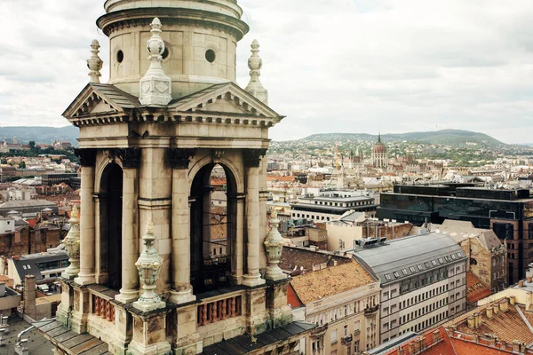 Basilique Saint Étienne Une Des Petites Tours Sur Paysage Urbain — Photo