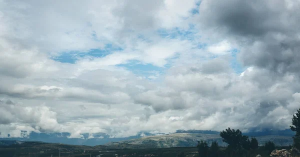Impresionante Vista Del Paisaje Nublado Bandera Viaje Aire Libre Naturaleza — Foto de Stock