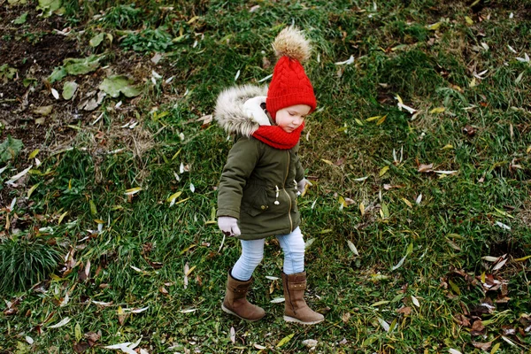 공원에서 유행하는 귀여운 아이들 초상화 — 스톡 사진