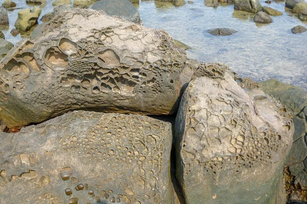 Rocce Con Fori Koh Kood Isola Thailandia — Foto Stock