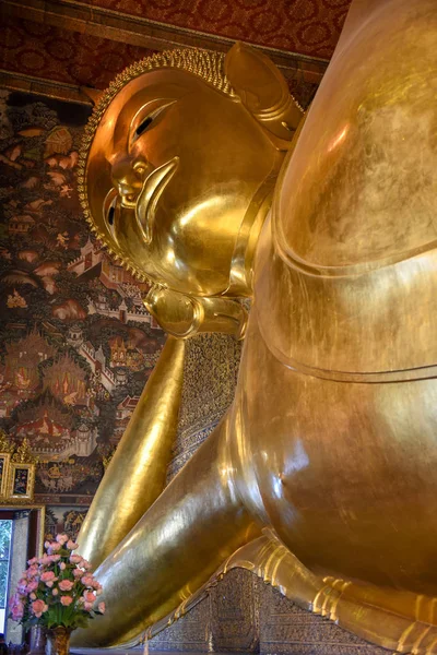 Grande Buddha Reclinabile Oro Del Tempio Wat Pho Bangkok Thailandia — Foto Stock