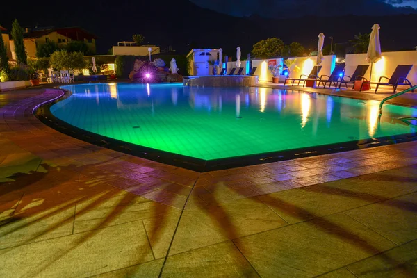 Piscina Resort Lusso Notte Lana — Foto Stock