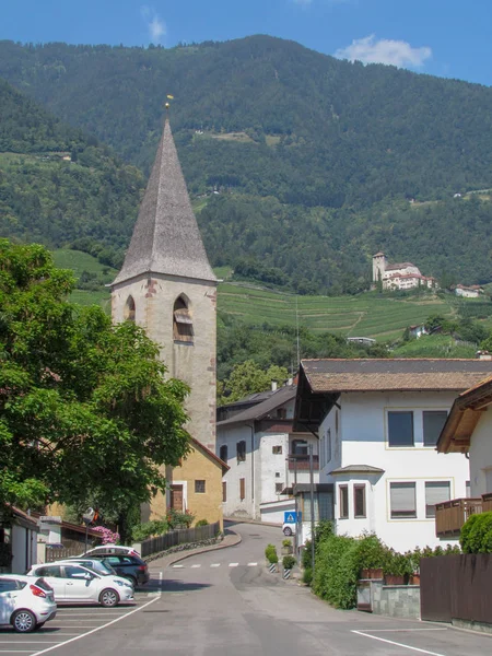 Parish Church Sebastian Och Nicholas Cermes Södra Tyrolen Italien — Stockfoto