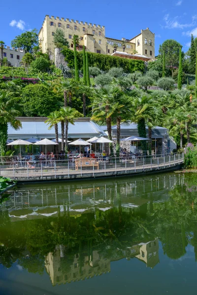 Botanik Bahçesi Trauttmansdorff Kalesi, Meran South Tyrol, İtalya