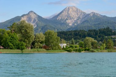 Lake Fakkar Carinthia Avusturya üzerinde