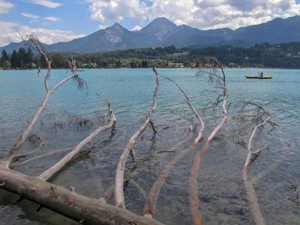 Λίμνη Fakkar Αυστρία Ιουνίου 2018 Λίμνη Fakkar Στην Καρινθία Αυστρία — Φωτογραφία Αρχείου