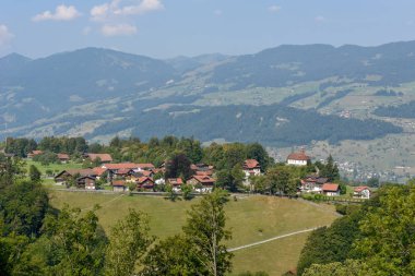 Aziz münzevi Niklaus von baca İsviçre Alpleri üzerinde köyü Flueli-Ranft Doğum ve hayat yerde manzara