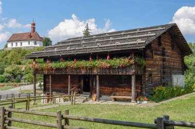 Aziz münzevi Niklaus von baca Flueli-Ranft İsviçre Alpleri üzerinde evi