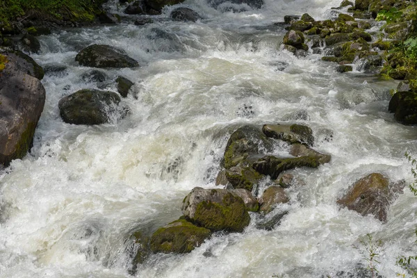 Rochers Sur Rivière Engelberg Sur Les Alpes Suisses — Photo