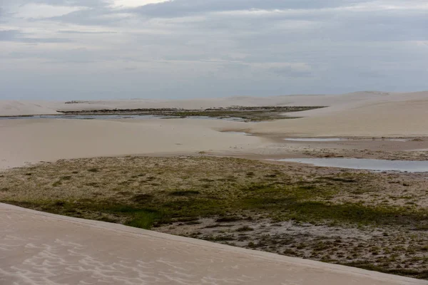 Lagoa Meio Das Dunas Parque Nacional Lencois Maranhenese Brasil — Fotografia de Stock