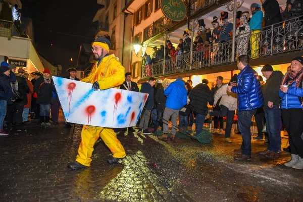 Engelberg Svizzera Febbraio 2018 Partecipanti Costumi Esibiscono Una Processione Piazza — Foto Stock