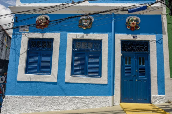 Casa colonial brasileira colorida — Fotografia de Stock