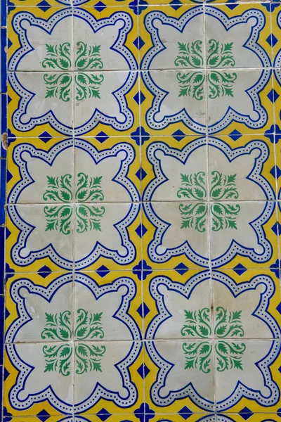 Detail of the traditional Portuguese colonial tiles from facade — Stock Photo, Image