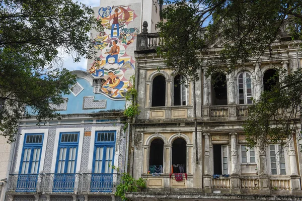 Traditionell portugisisk kolonial arkitektur i Sao Luis på Braz — Stockfoto