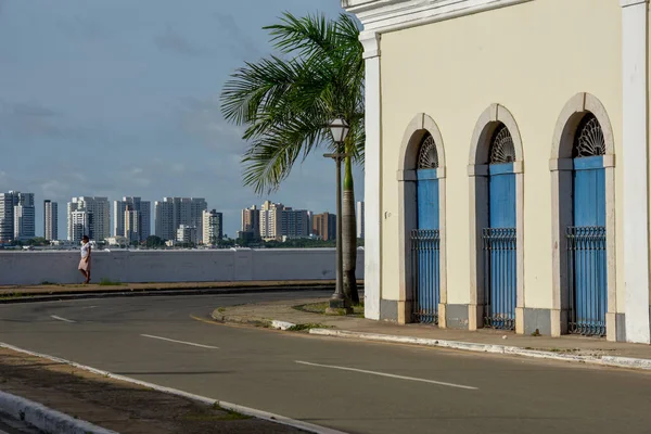 Architettura coloniale e moderna a Sao Luis in Brasile — Foto Stock