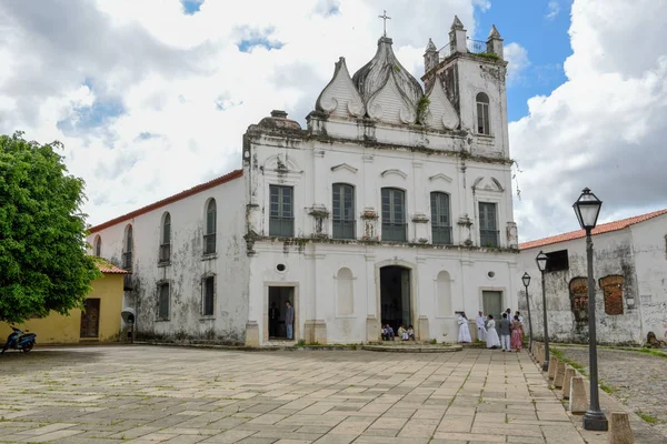 Колониальная церковь Сан-Луиса в Бразилии — стоковое фото