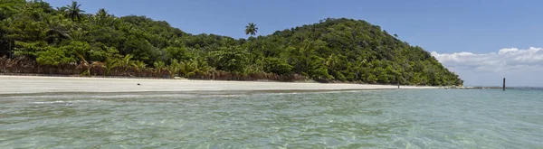 Isla Frades cerca de Salvador Bahia en Brasil — Foto de Stock