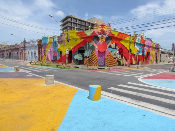 Rumah-rumah kolonial penuh warna di Fortaleza, Brasil — Stok Foto