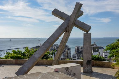 Salvador Bahia'da Fallen Cross Anıtı, Brezilya