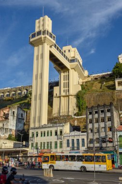 Salvador Bahia, Braz'daki aşağı şehirden Lacerda Asansörünün görünümü