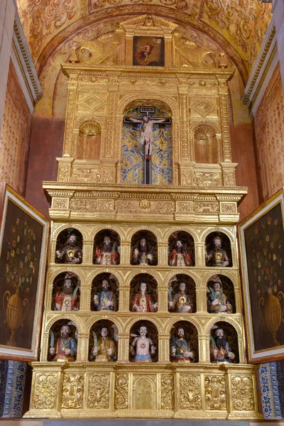 Interiér katedrály v Salvadoru Bahia, Brazílie — Stock fotografie