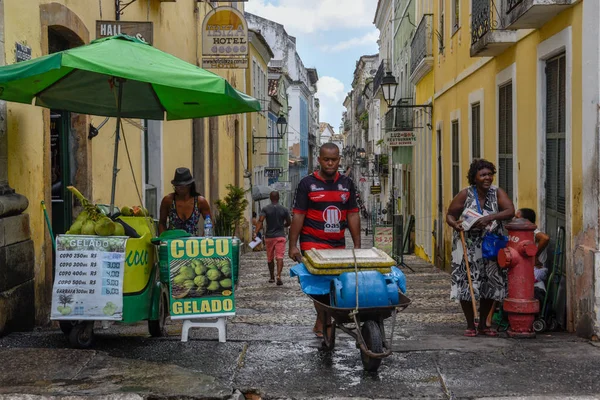 ブラジルのサルバドールバイアのペロリーニョのストリートセラー — ストック写真