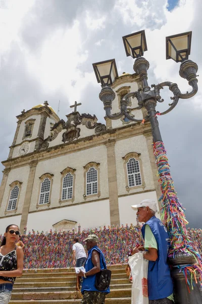People visiting Bonfim church at Salvador Bahia on Brazil — Stock Photo, Image