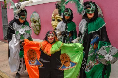 Olinda, Brezilya renkli karnaval maskeleri