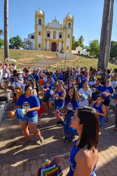 Grupo de música tocando durante el carnaval de Olinda en Brasil — Foto de Stock