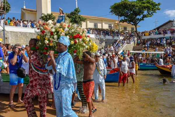 サルバドール ブラジル 2019年2月2日 ブラジルのサルバドールバイアでイエマンジャのお祝いの間の人々 — ストック写真