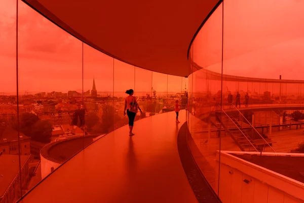 Le panorama arc-en-ciel du musée d'art ARoS à Aarhus au Danemark — Photo