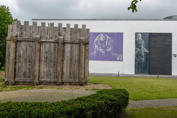 Danimarka'daki Jelling'deki Viking arkeoloji müzesi — Stok fotoğraf