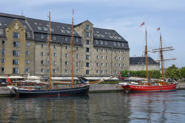 Canale nel centro di Copenaghen sulla Danimarca — Foto Stock