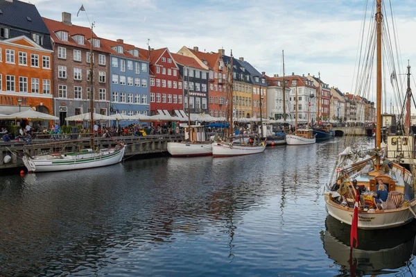 El canal Nyhavn en Copenhague en Dinamarca —  Fotos de Stock