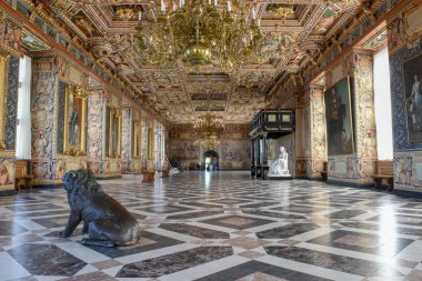 Danimarka'da Hillerod Frederiksborg kaleiç
