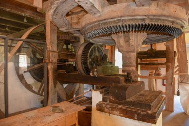 Danimarka'da Esrum'da eski bir su değirmeninin kapalı