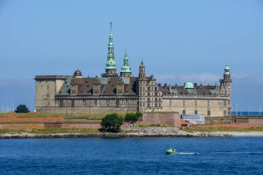 Helsingor üzerinde Danimarka 'da Kronborg Kalesi